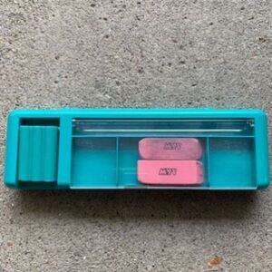 Vintage Regent 2 Tier Plastic Pencil Case